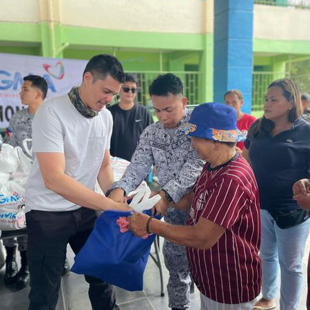 Dingdong Dantes spends hundreds of thousands of dollars to help children and the poor